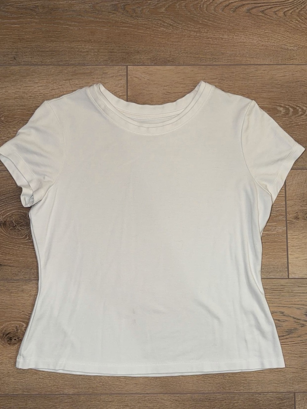 Adrienne Vittadini White Short-Sleeve Crewneck Tee